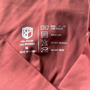 Born Primitive leggings size medium